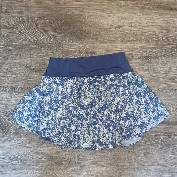 Offline Floral Better Luck Next Time Skort, Women's medium Blue/Multi - Picture 4 of 7